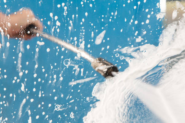 Why Choose Our Pressure Washing Services in Florida